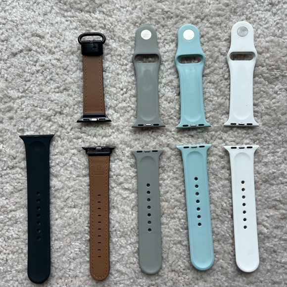 Series 3 Apple Watch with Multiple Bands - Picture 5 of 7